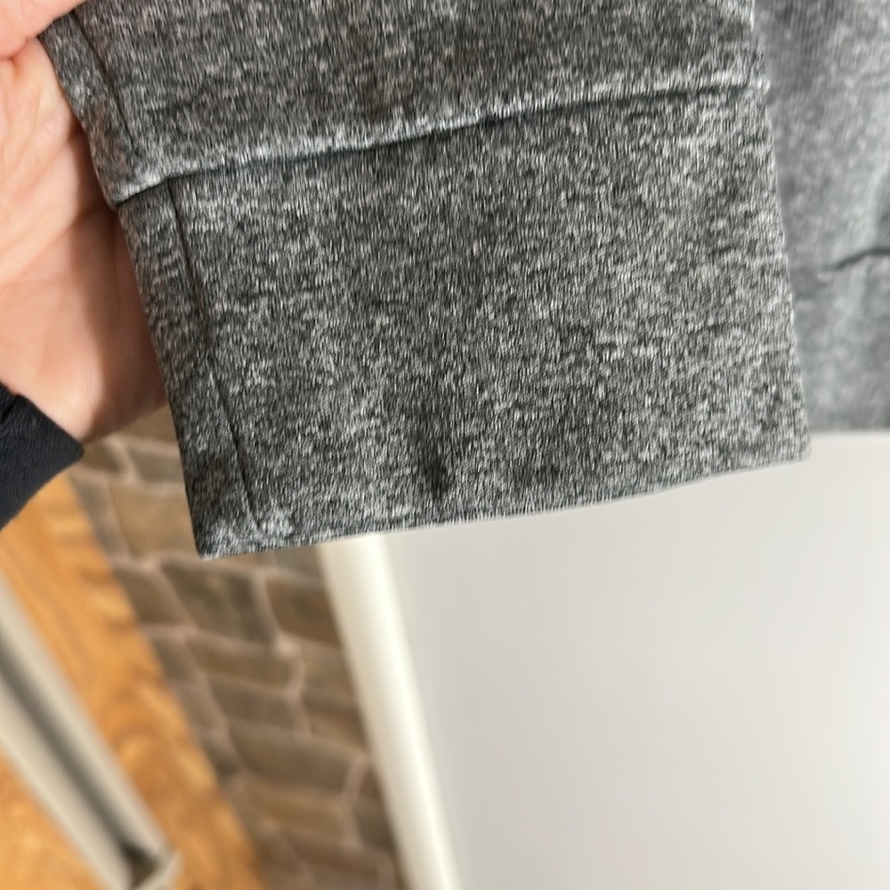 THE NORTH FACE WOMENS HOODIE - Picture 8 of 8